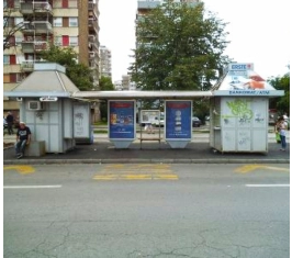 Novi Sad - Autobuska stajališta - Bulevar cara Lazara, preko puta Limanske pijace
