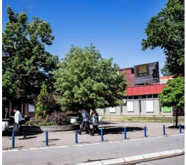 Beograd - LED Ekran - Autobuska stanica (Karađorđeva ulica)
